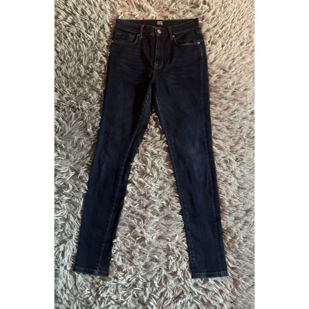 Twig High Rise Jeans - Picture 2 of 9